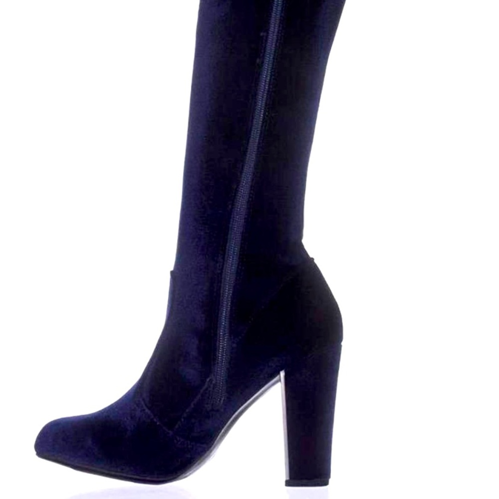 used like new navy knee high boots size 7